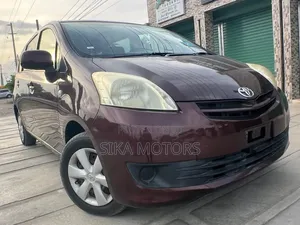 Toyota Passo Sette 2009 Burgundy