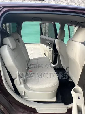 Toyota Passo Sette 2009 Burgundy
