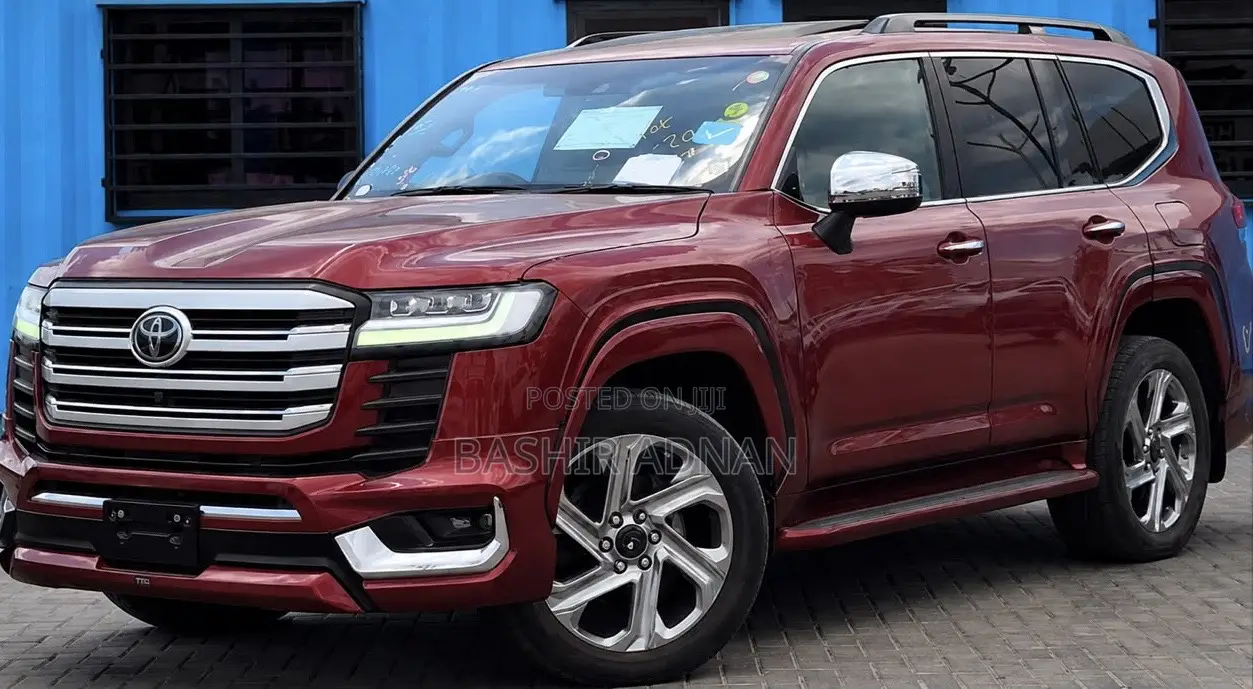 Toyota Land Cruiser LC300 2023 Burgundy