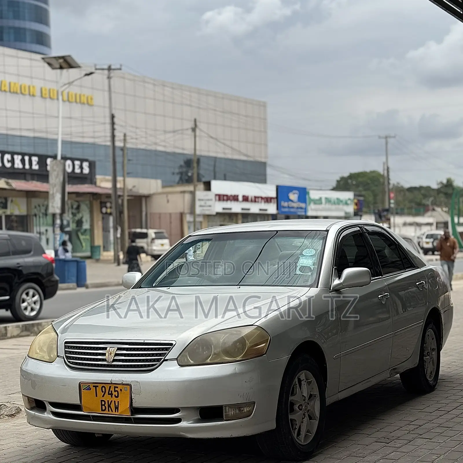 Toyota Mark II 2002 Silver