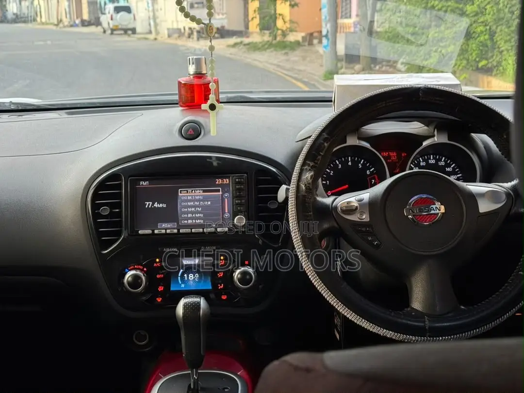 Nissan Juke 2012 Black