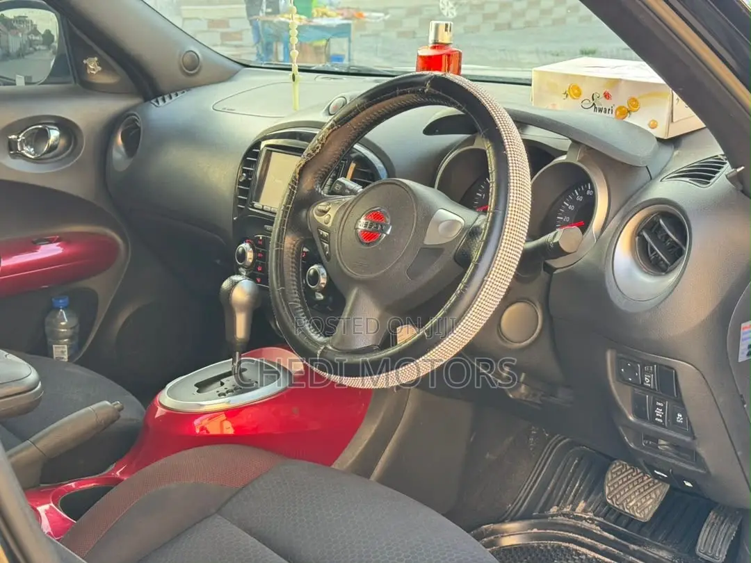 Nissan Juke 2012 Black