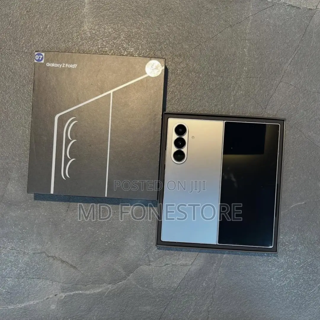 New Samsung Galaxy Z Fold7 256 GB Silver