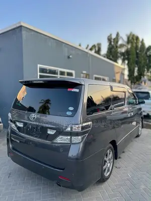 Toyota Vellfire 2009 Gray