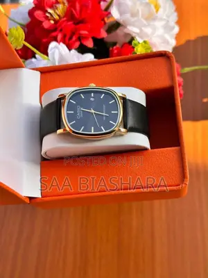 Gold Tone Casio Wristwatch Quartz Dial Watch Featuring Black Strap