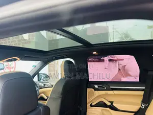 Porsche Cayenne 2016 Black