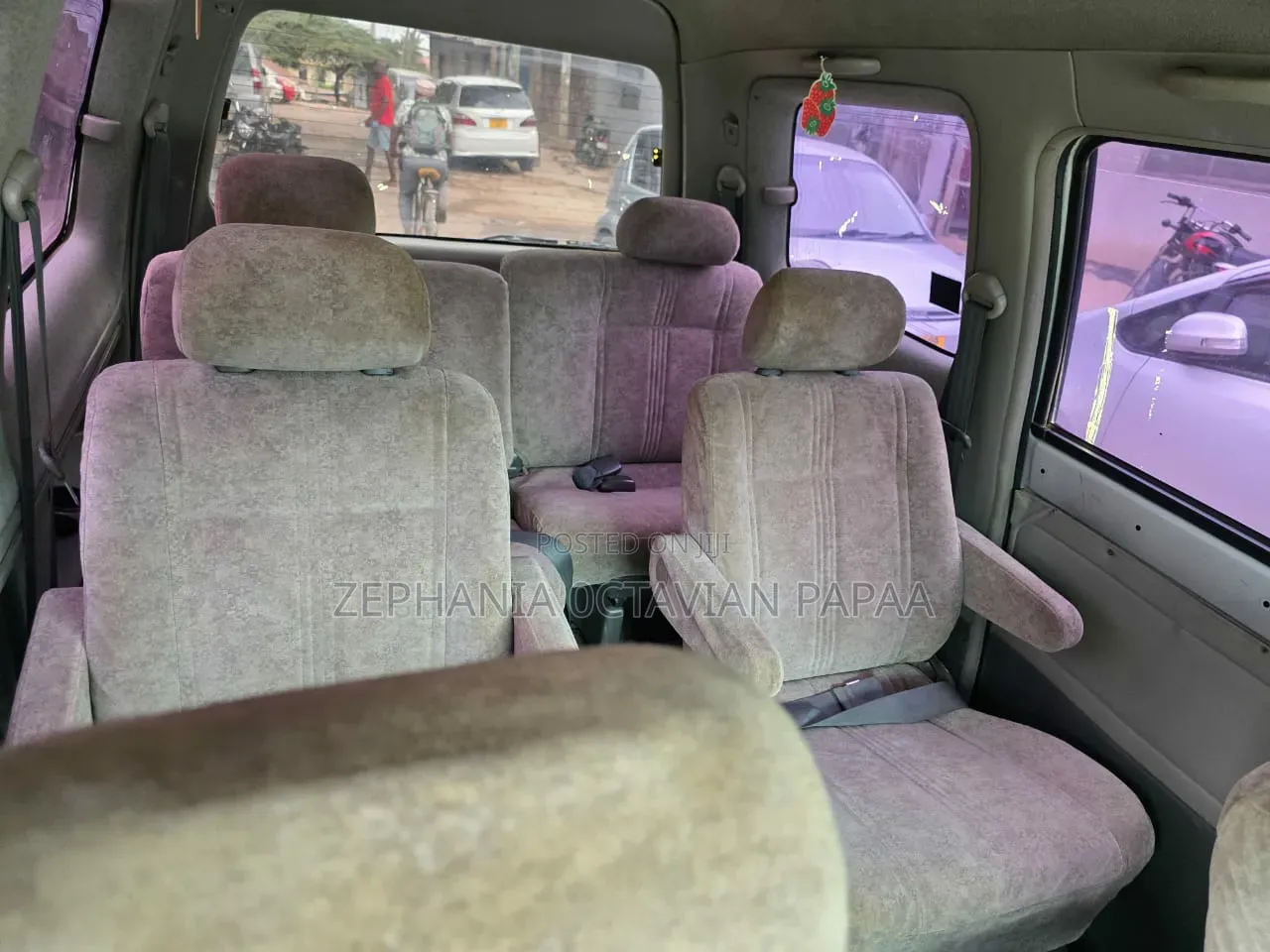 Toyota Noah 2001 White