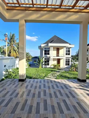5bdrm House in Goba Center, Kinondoni for sale