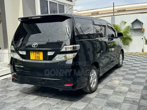 Toyota Vellfire 2011 Black