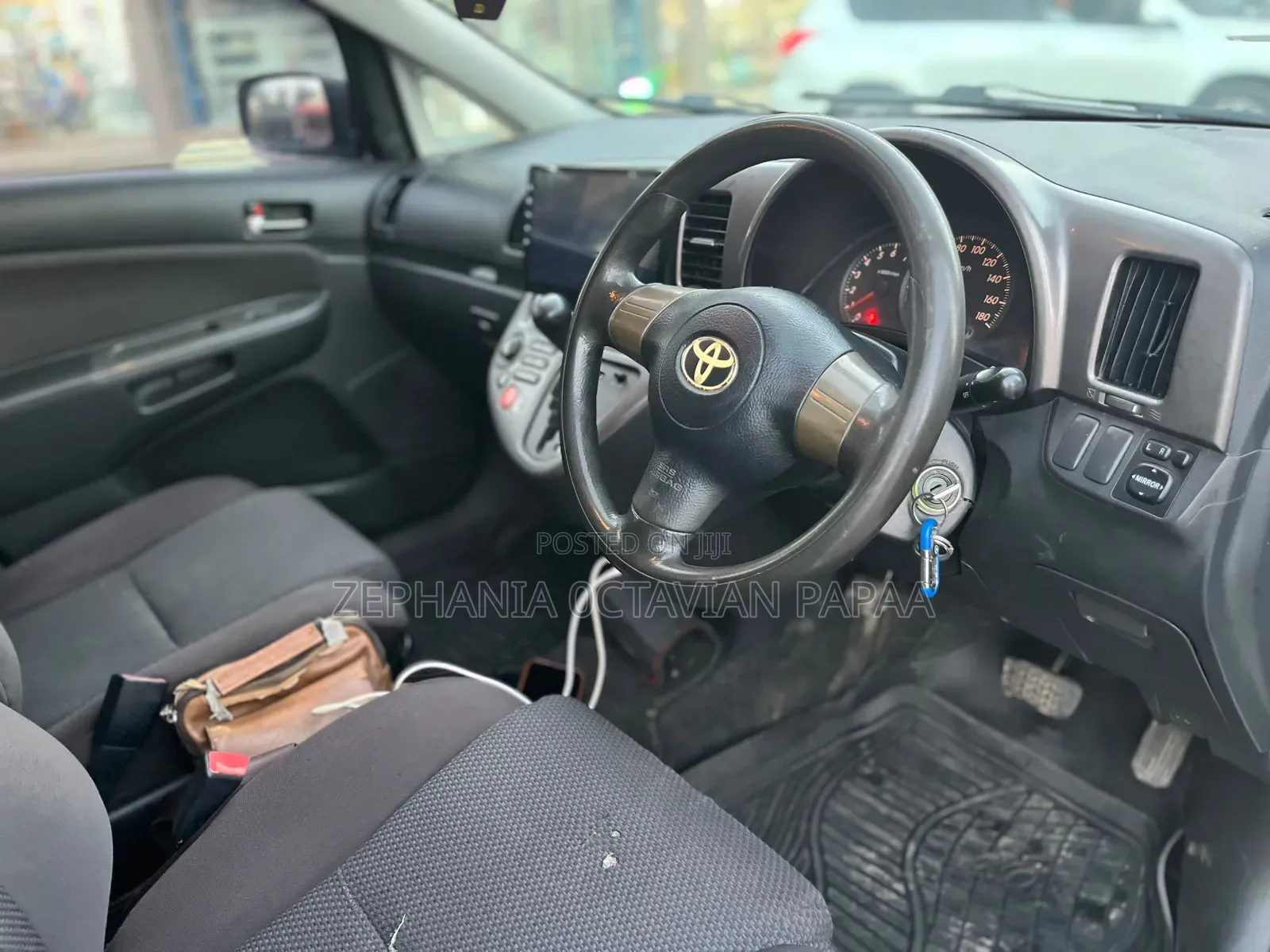 Toyota Wish 2003 Silver