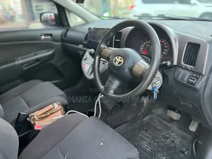 Toyota Wish 2003 Silver