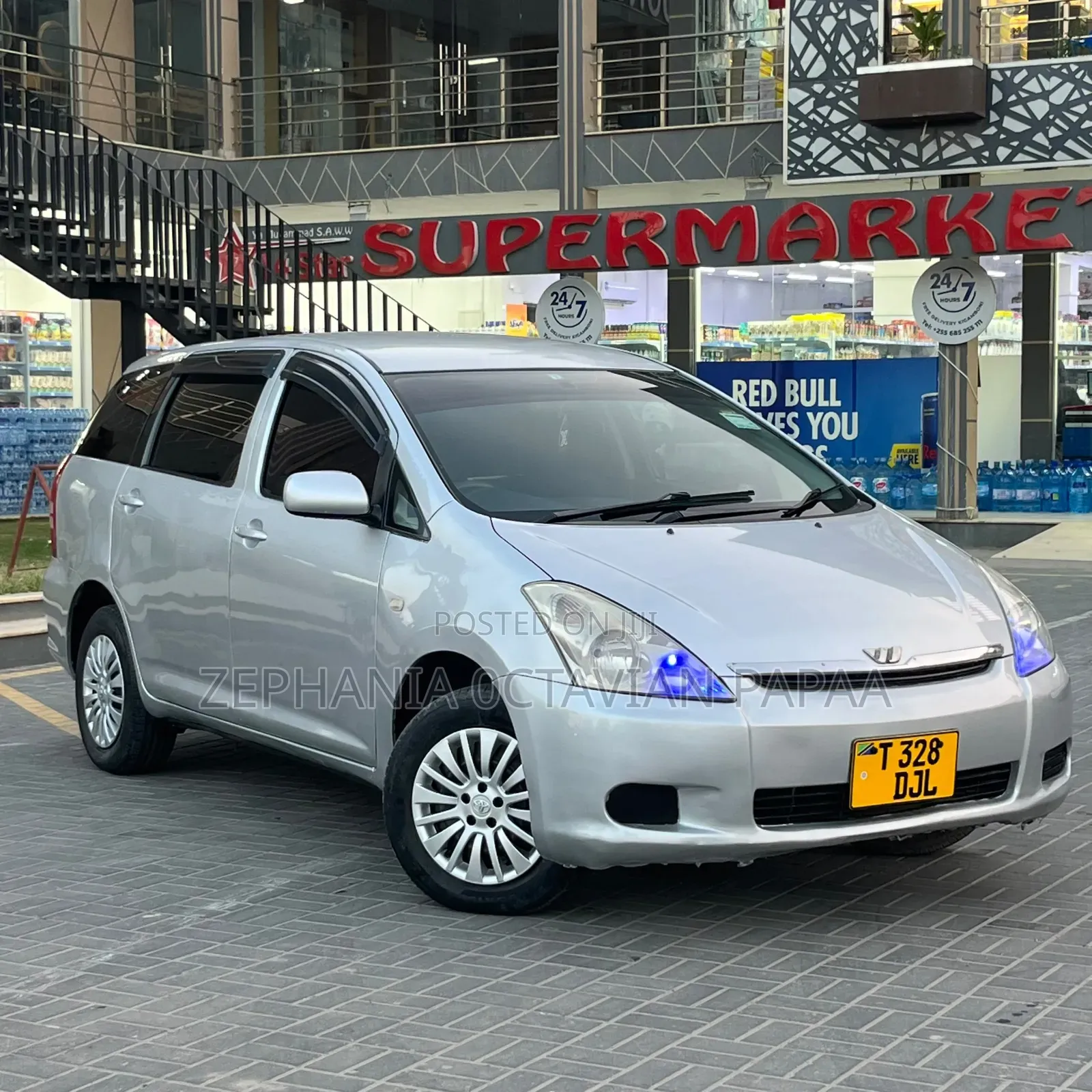 Toyota Wish 2003 Silver