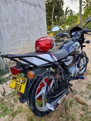 Bajaj Boxer 125 2023 Black