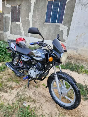 Bajaj Boxer 125 2023 Black