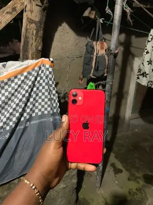 Apple iPhone 11 128 GB Red