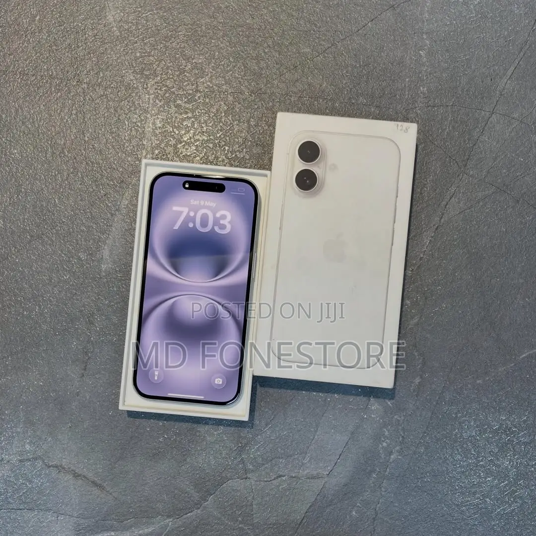 New Apple iPhone 16 128 GB White