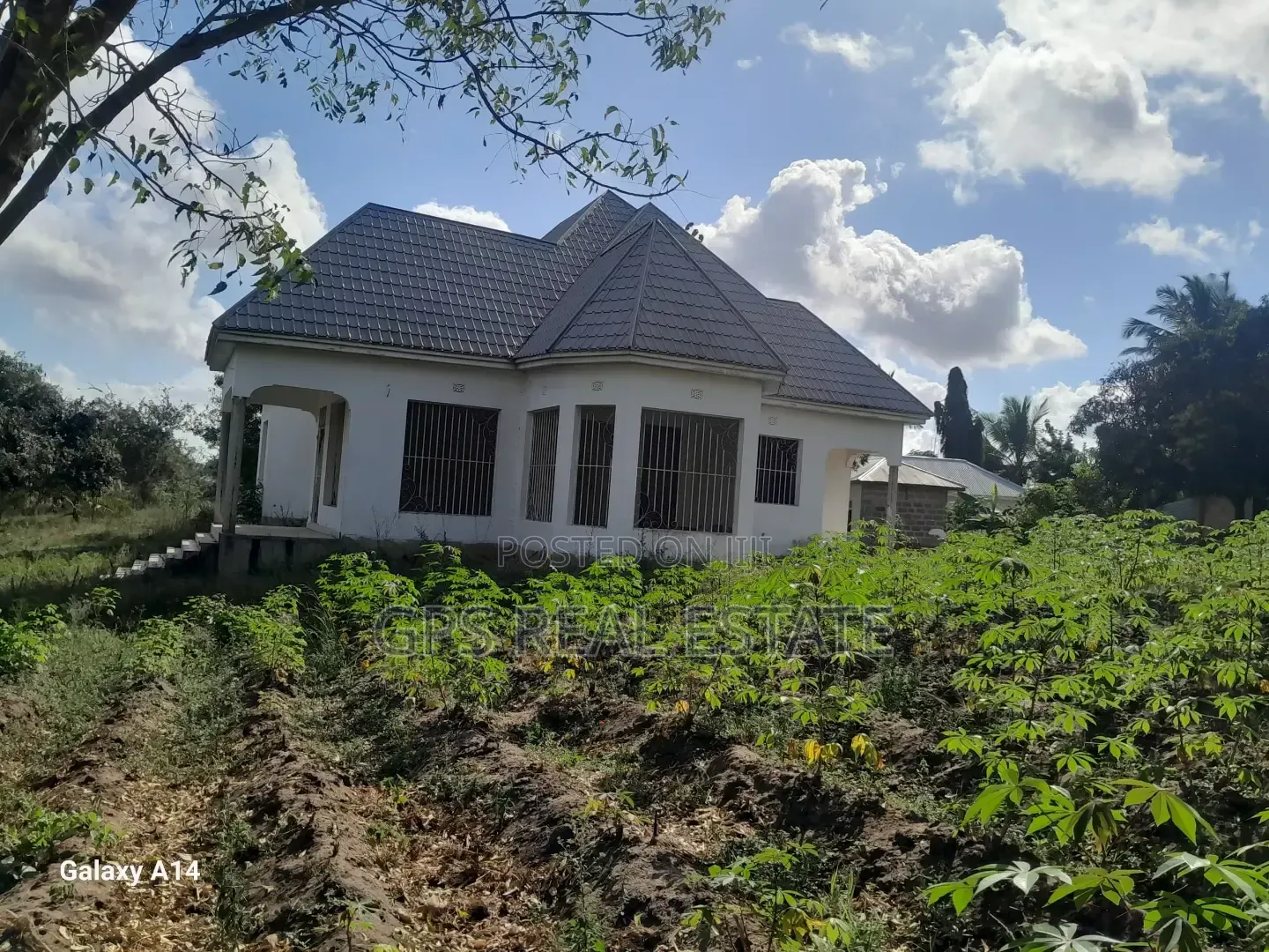 4bdrm House in Goba Kwa Robert, Kinondoni for sale