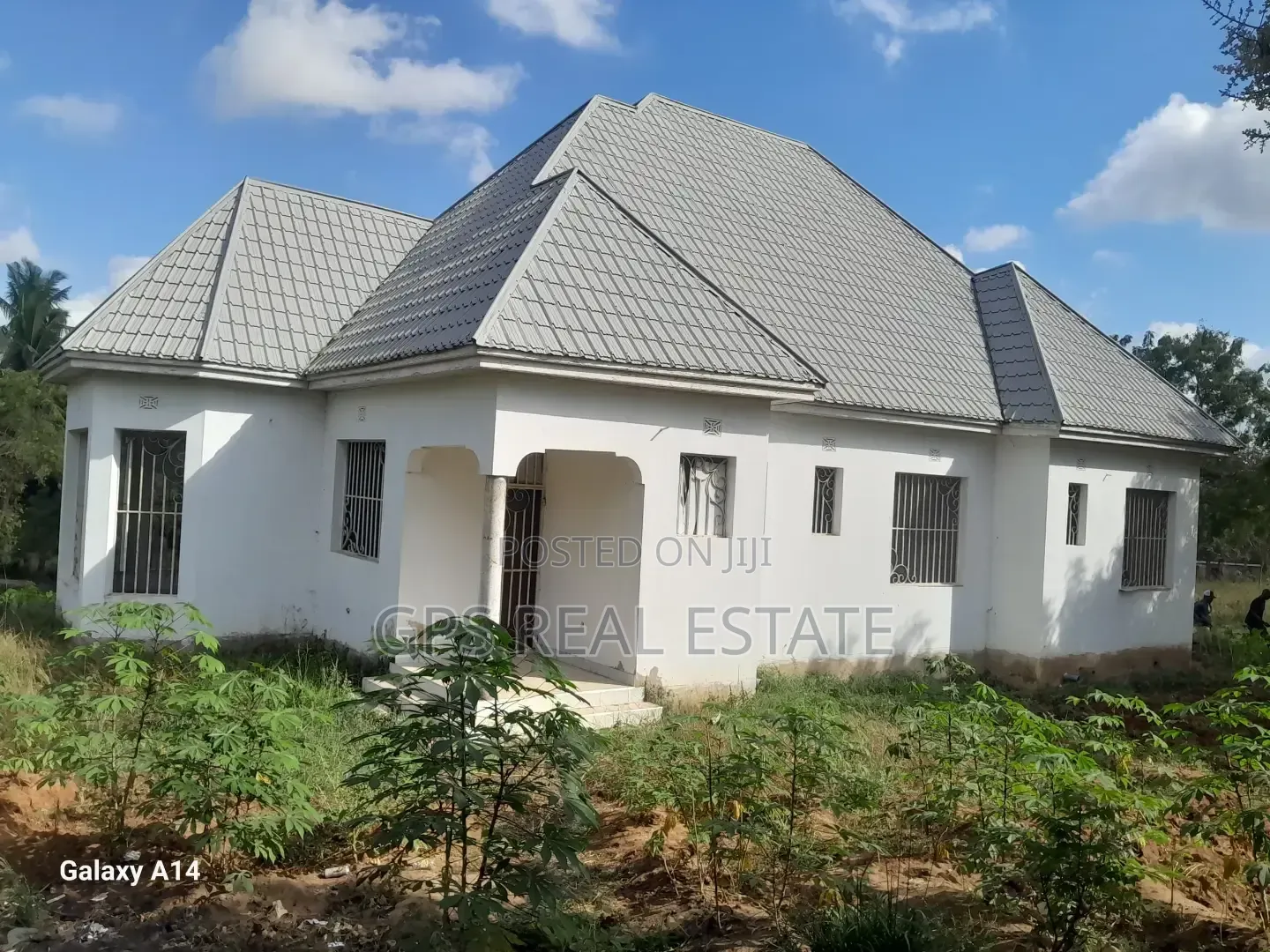 4bdrm House in Goba Kwa Robert, Kinondoni for sale