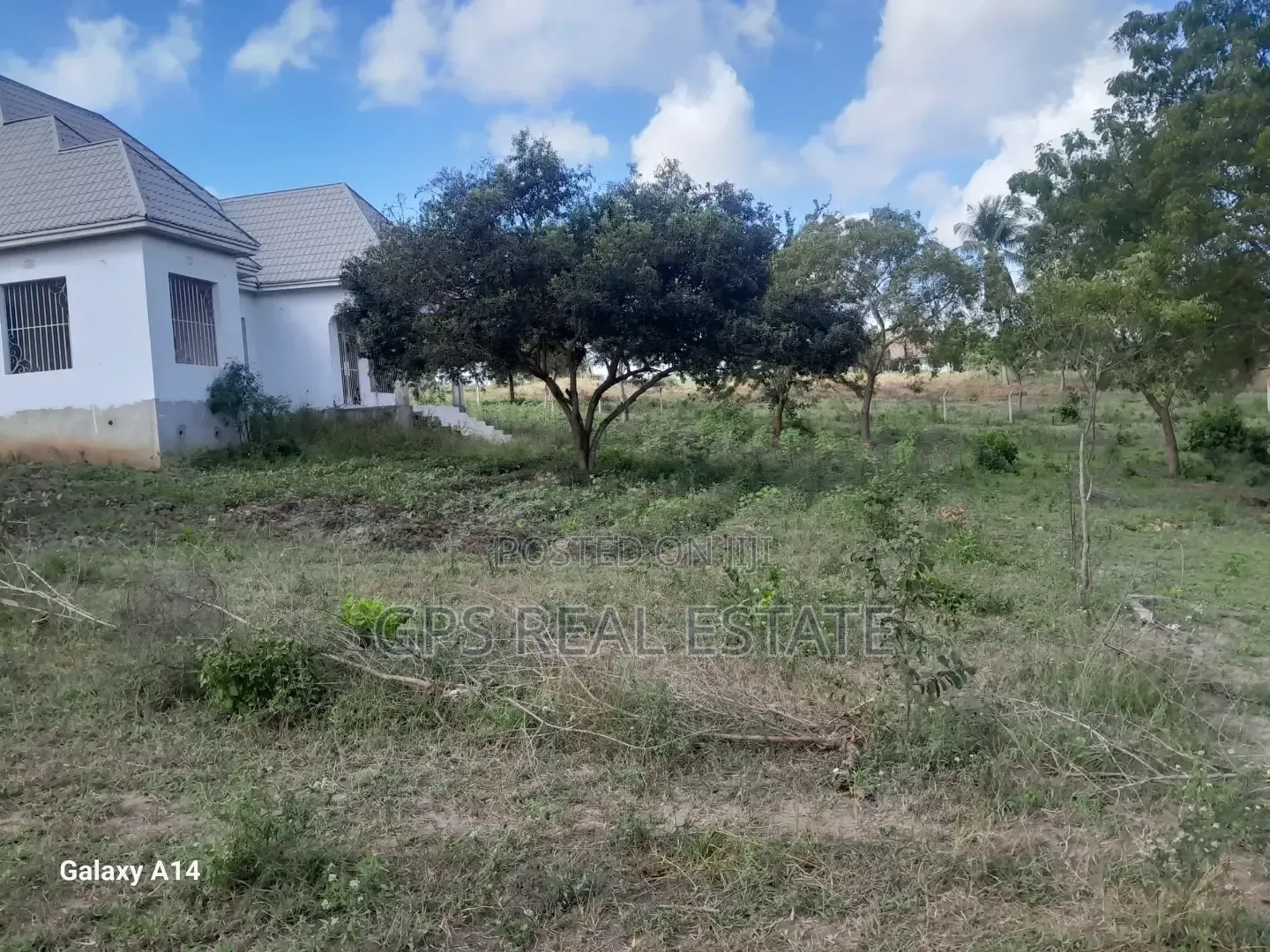 4bdrm House in Goba Kwa Robert, Kinondoni for sale