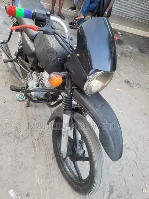 Bajaj Boxer X125 2020 Black