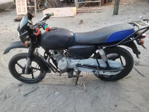 Bajaj Boxer X125 2020 Black