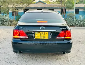 Toyota Crown 2006 Black