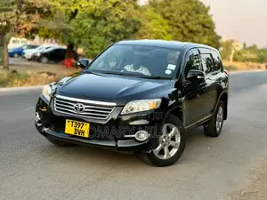 Toyota Vanguard 2011 Black