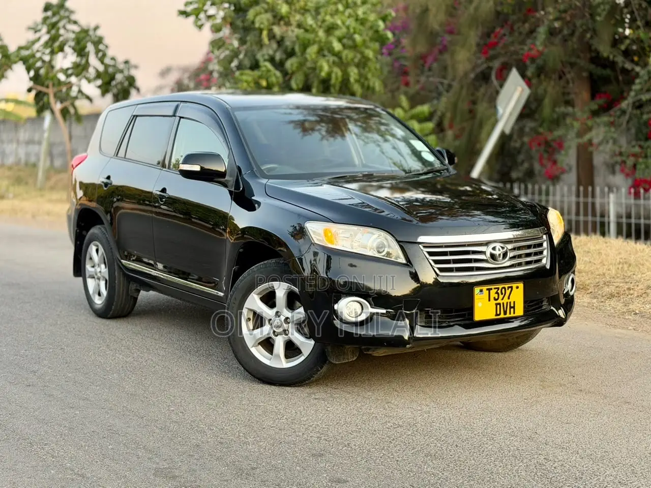 Toyota Vanguard 2011 Black