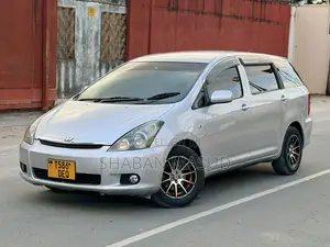 Toyota Wish 2007 Silver