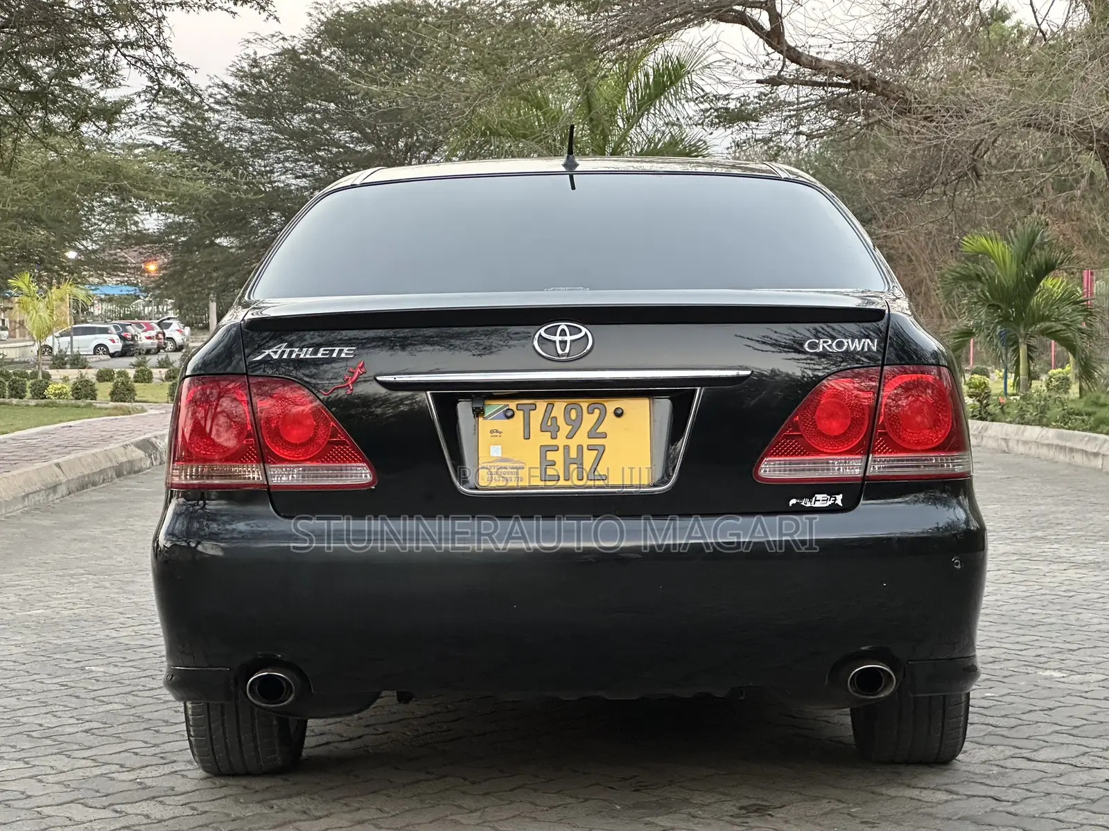 Toyota Crown Royale 2005 Black