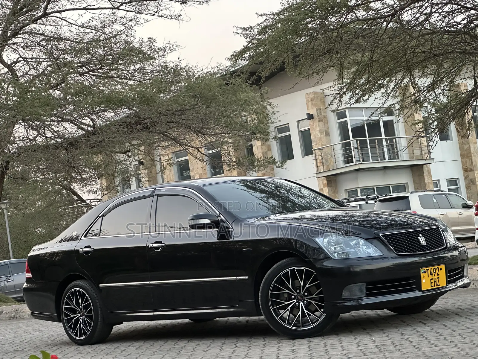 Toyota Crown Royale 2005 Black