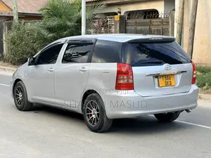 Toyota Wish 2007 Silver
