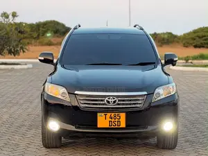 Toyota Vanguard 2010 Black