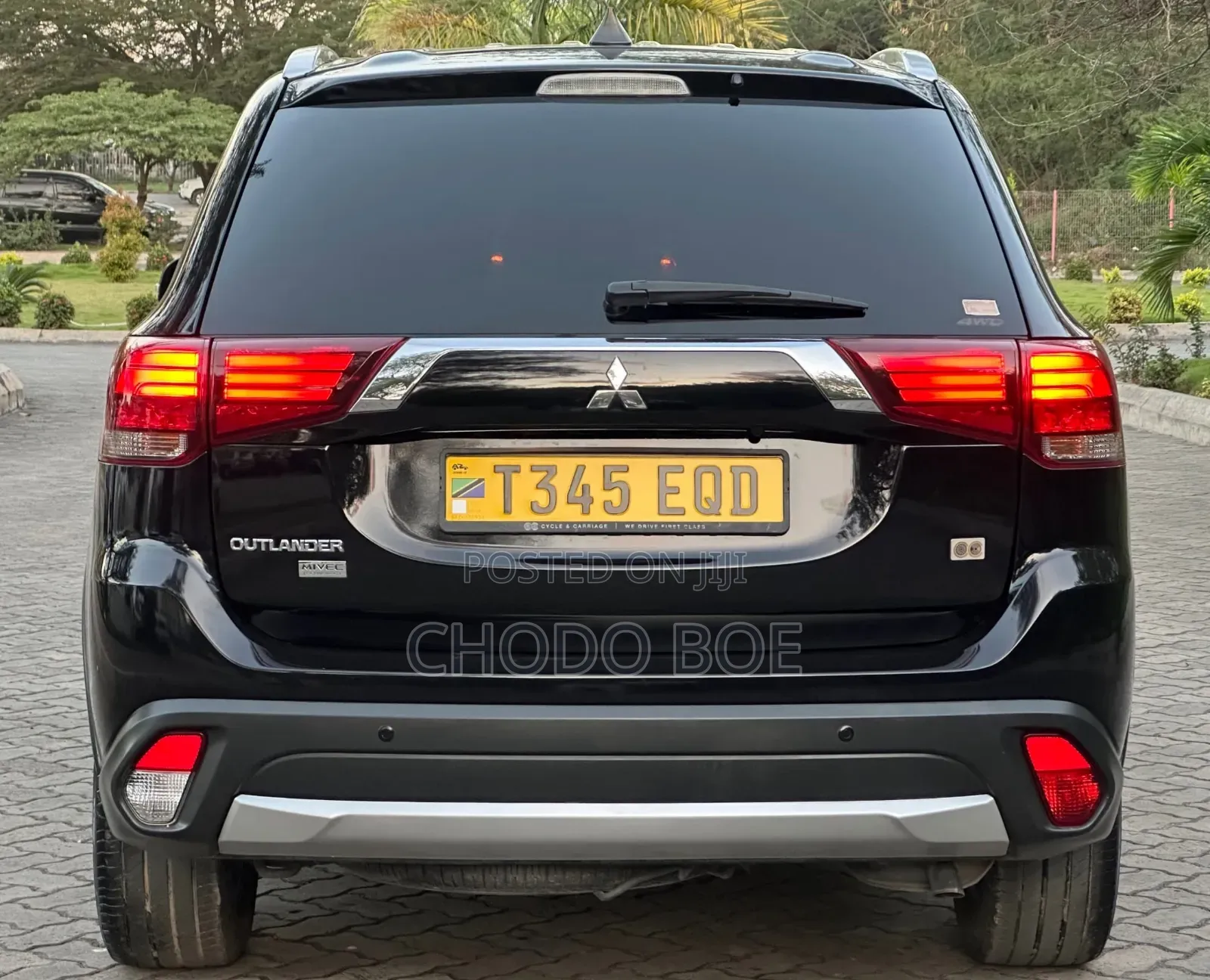 Mitsubishi Outlander 2015 Black