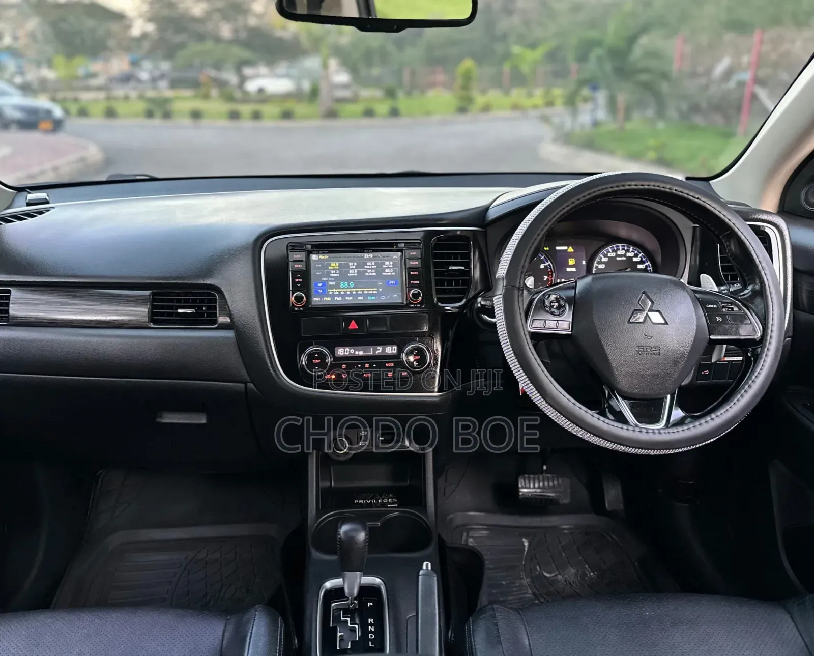 Mitsubishi Outlander 2015 Black