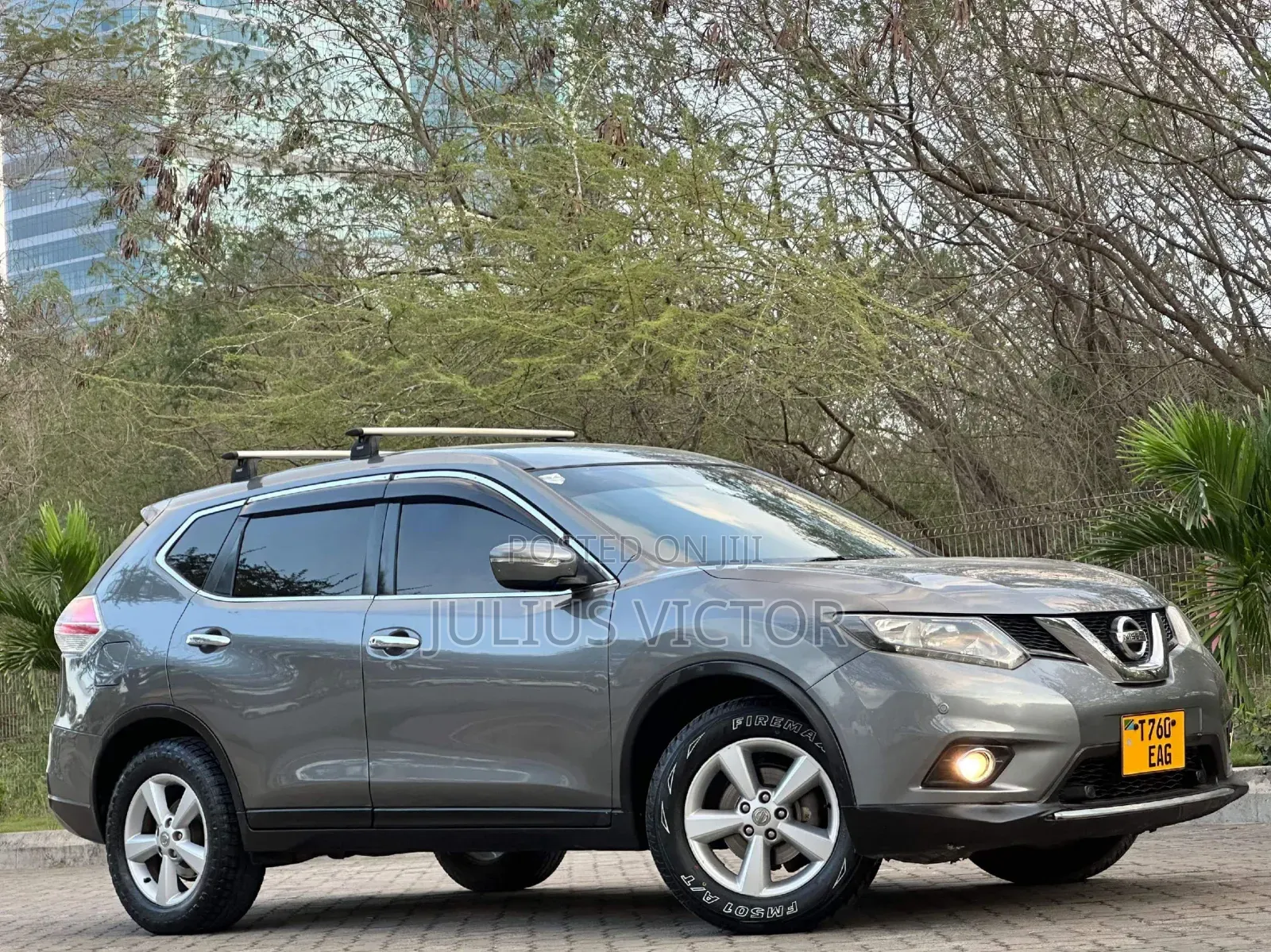 Nissan X-Trail 2017 Gray