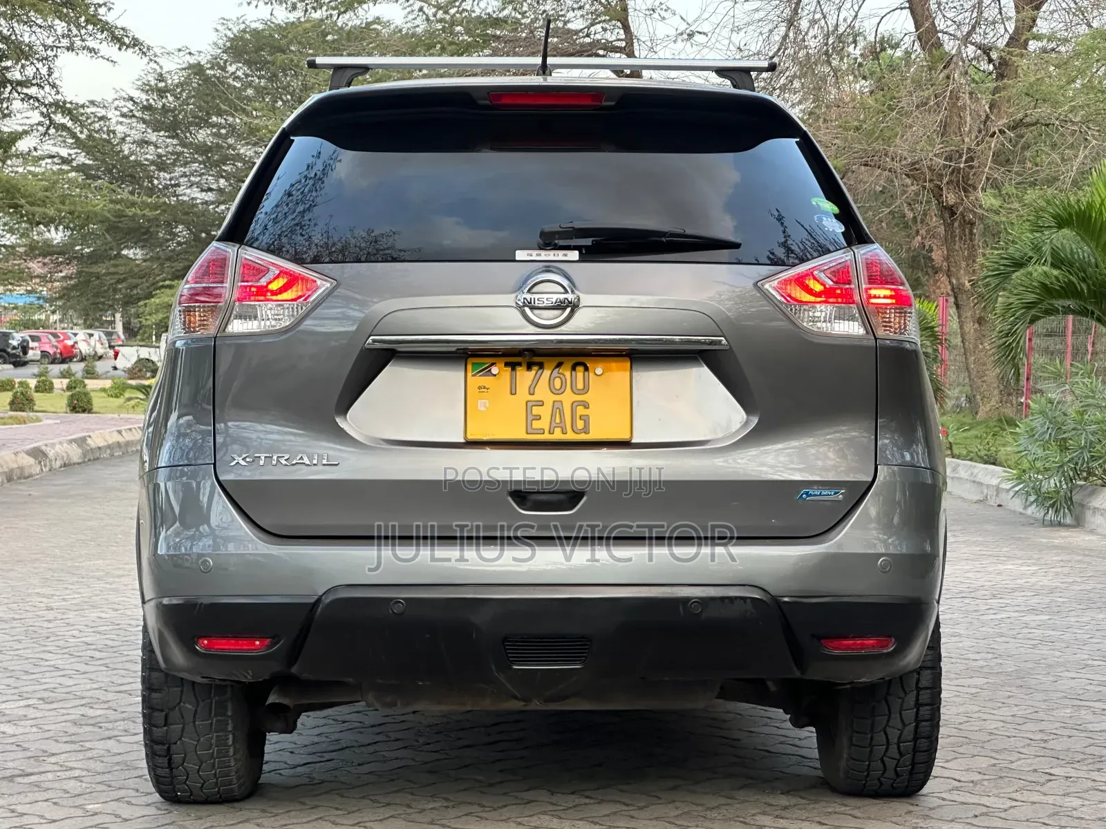Nissan X-Trail 2017 Gray