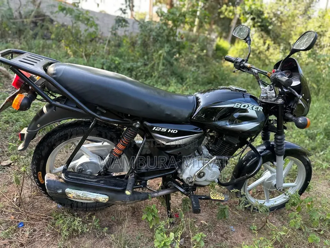 Bajaj Boxer 125 2025 Black