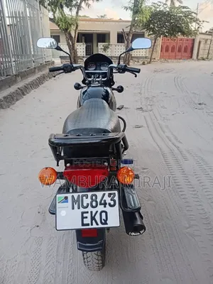 Bajaj Boxer 125 2025 Black