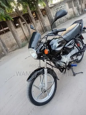 Bajaj Boxer 125 2025 Black