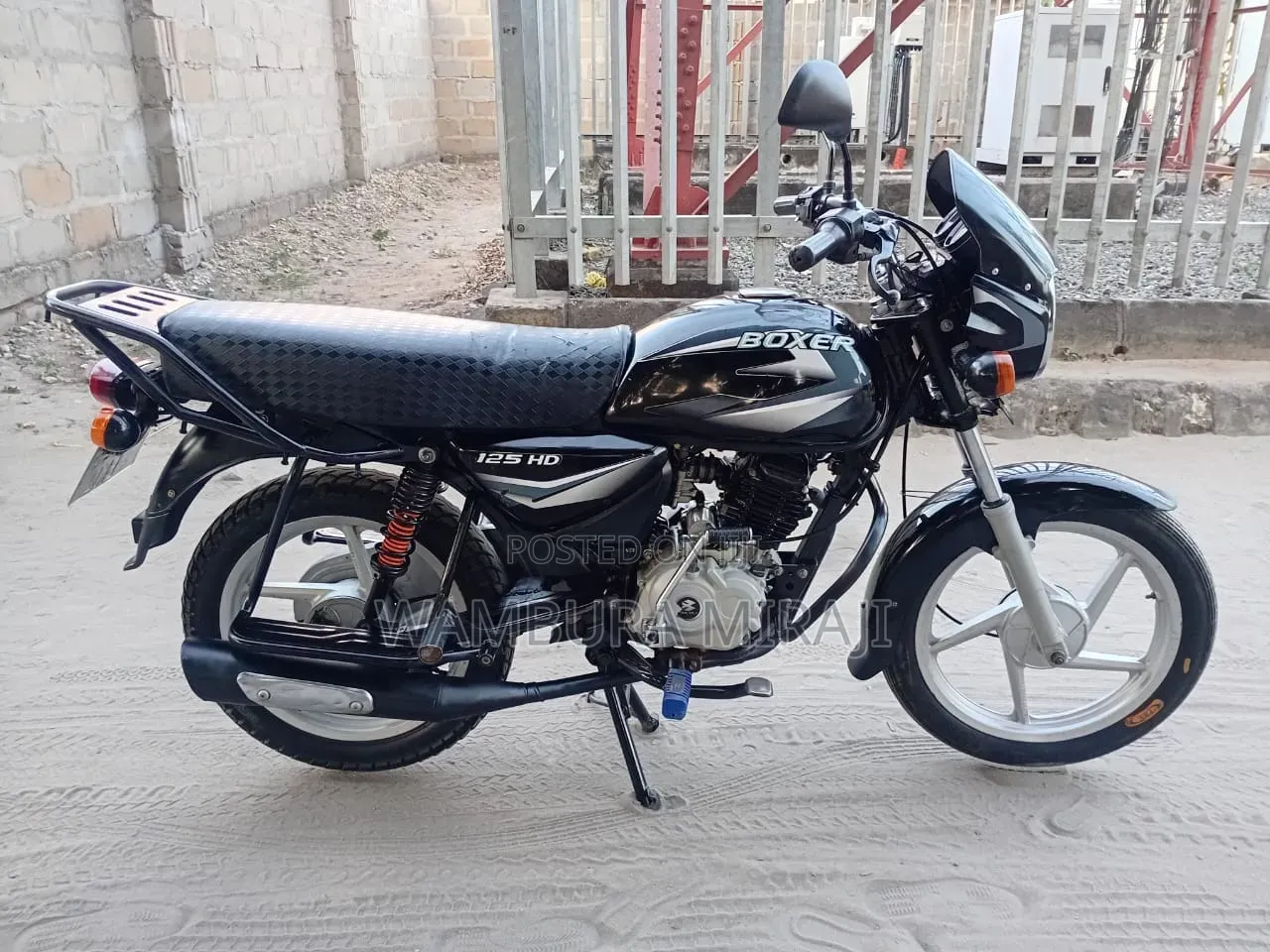 Bajaj Boxer 125 2025 Black
