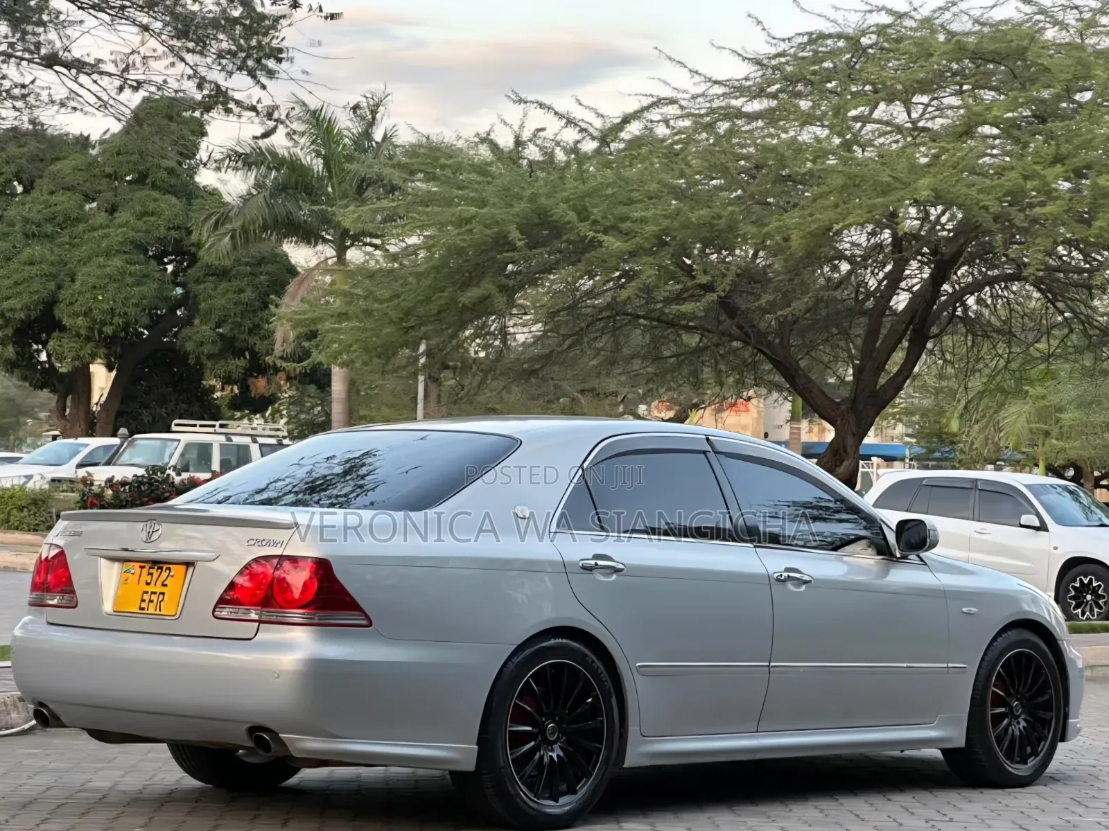 Toyota Crown 2006 Silver
