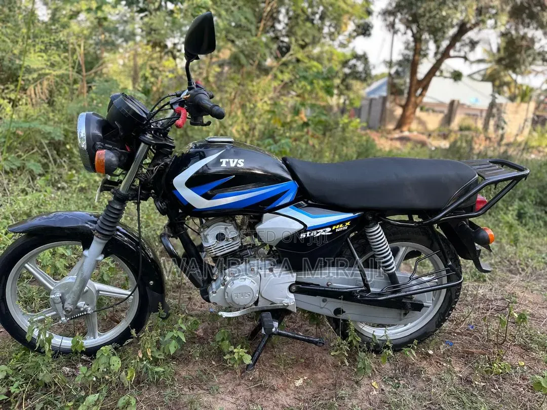 New TVS HLX 125 2025 Black