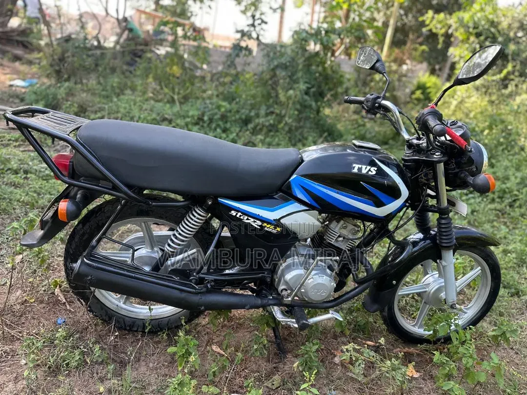 New TVS HLX 125 2025 Black