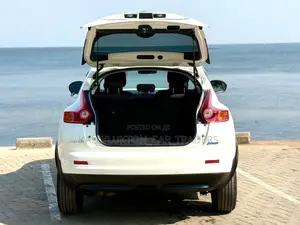 Nissan Juke 2012 White