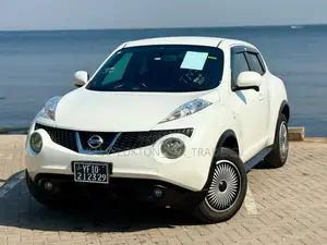 Nissan Juke 2012 White