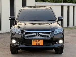 Toyota Vanguard 2010 Black