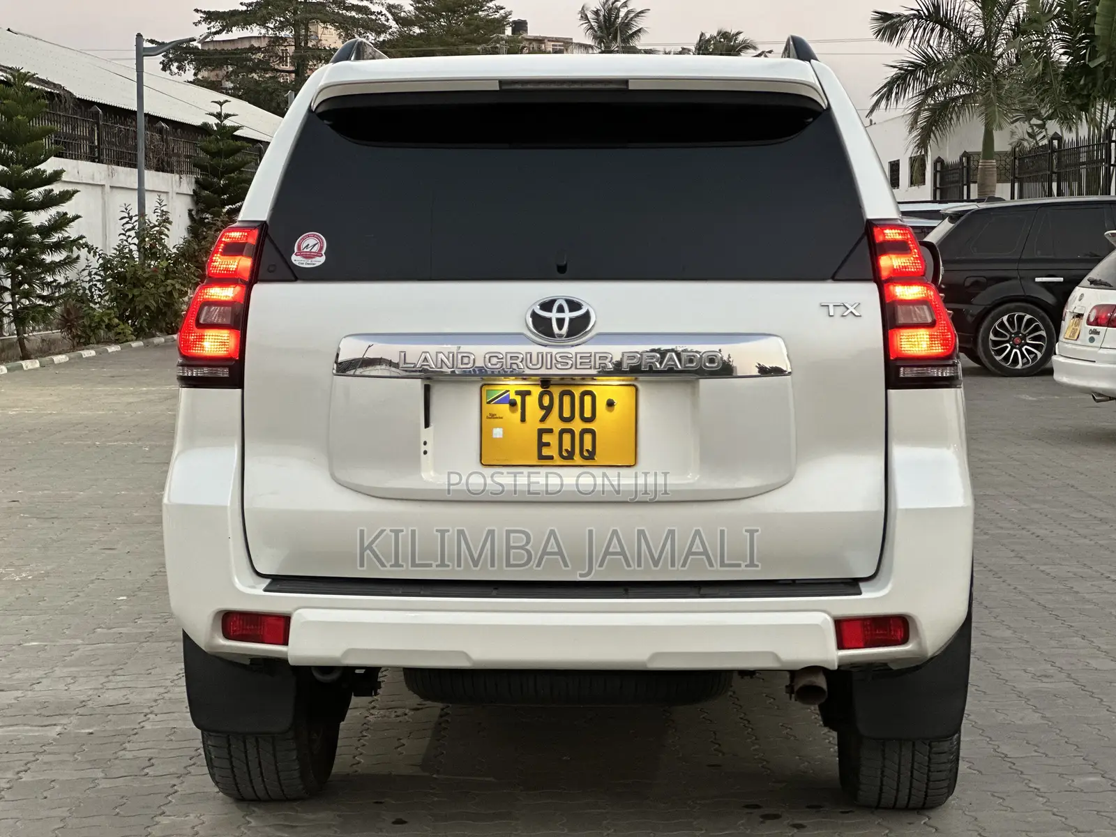 Toyota Land Cruiser Prado 2019 White