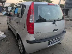 Mitsubishi Colt 2008 Silver