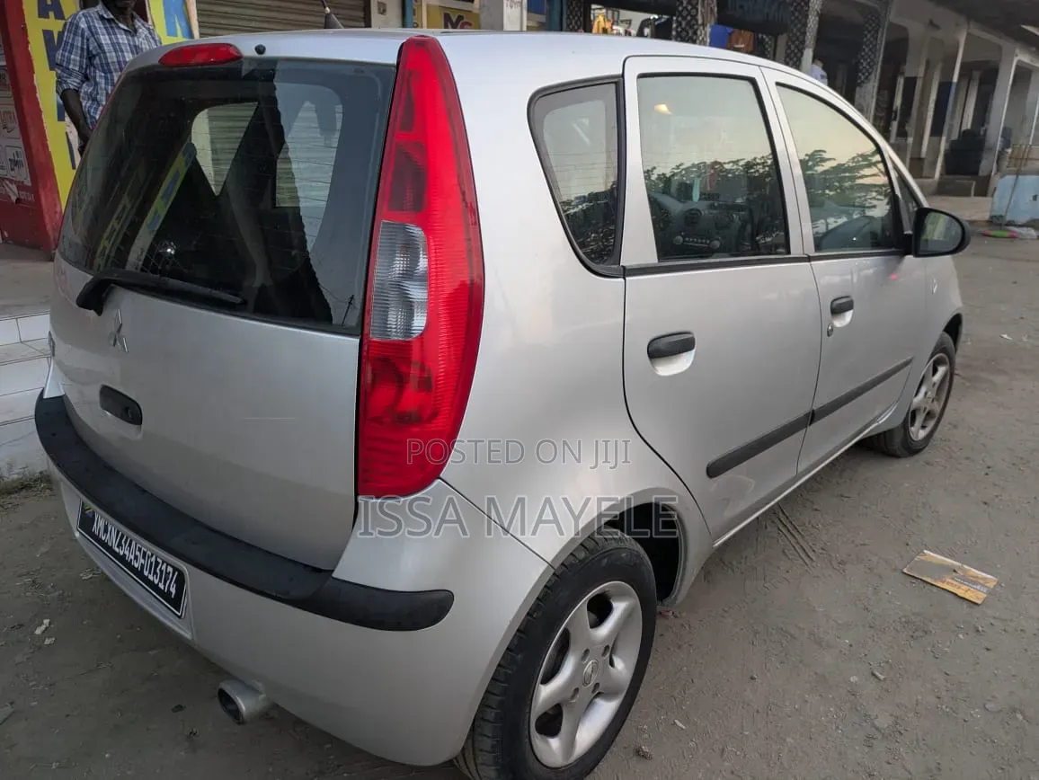Mitsubishi Colt 2008 Silver
